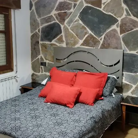 Apartamento 1 Precioso Apartamento, Bano Privado Y Cocina Office A Compartir Nocedo do Val