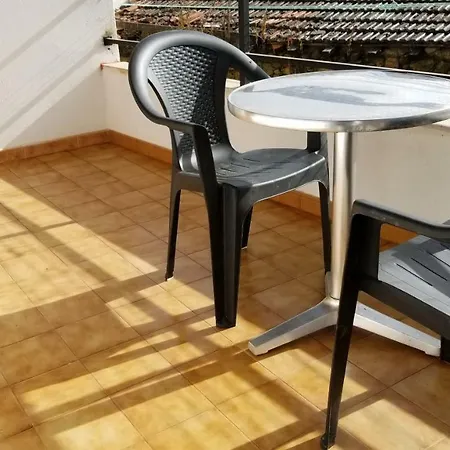 1 Precioso Apartamento, Bano Privado Y Cocina Office A Compartir Apartamento Nocedo do Val