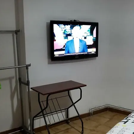 1 Precioso Apartamento, Bano Privado Y Cocina Office A Compartir *